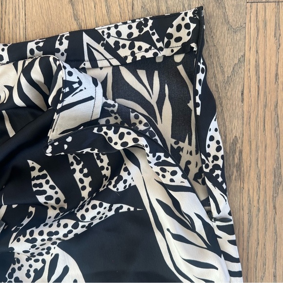 Future Collective with Alani Noelle Botanical Tie Front Black Tan Midi Skirt L - Picture 6 of 11